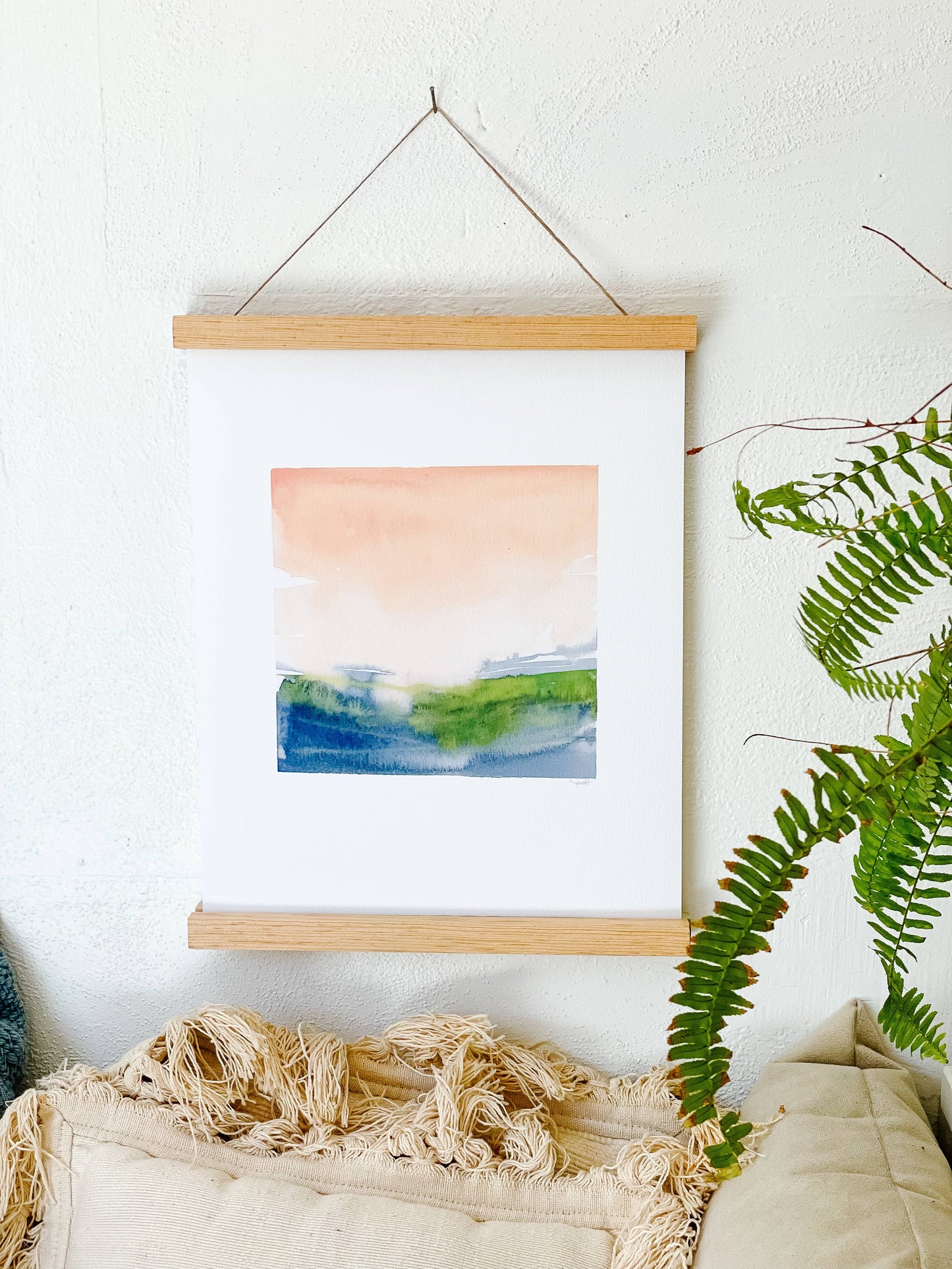 Wooden Magnetic Picture Hanger