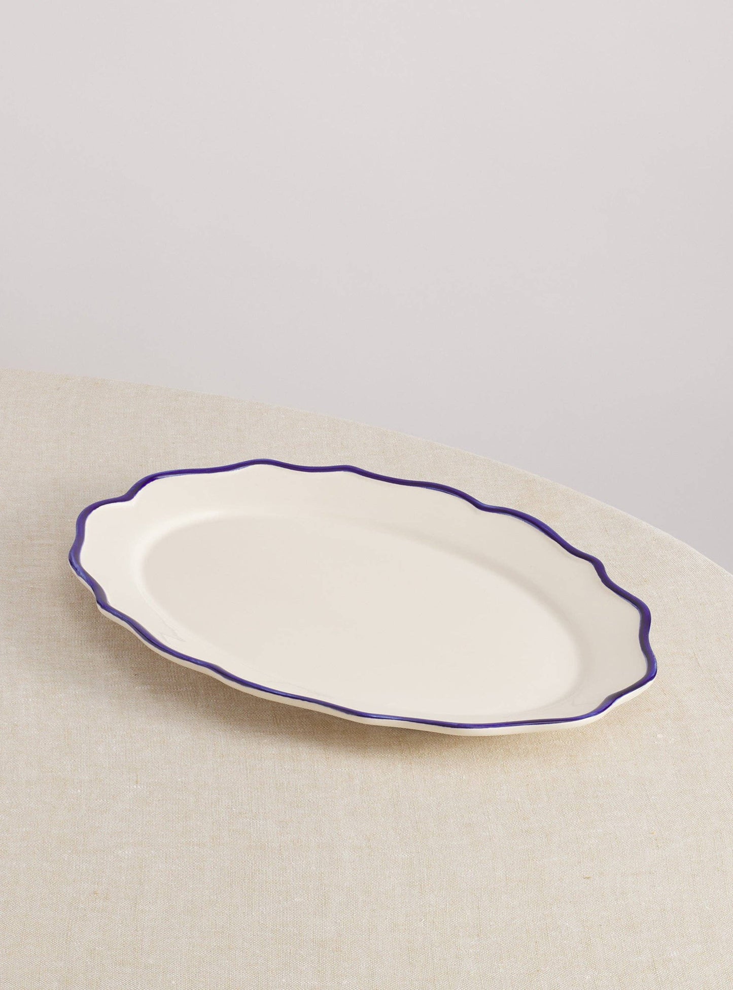 Jane Hand-Painted Oval Platter 15.5"