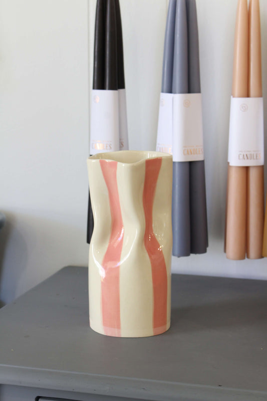 Bud Vase in Pink