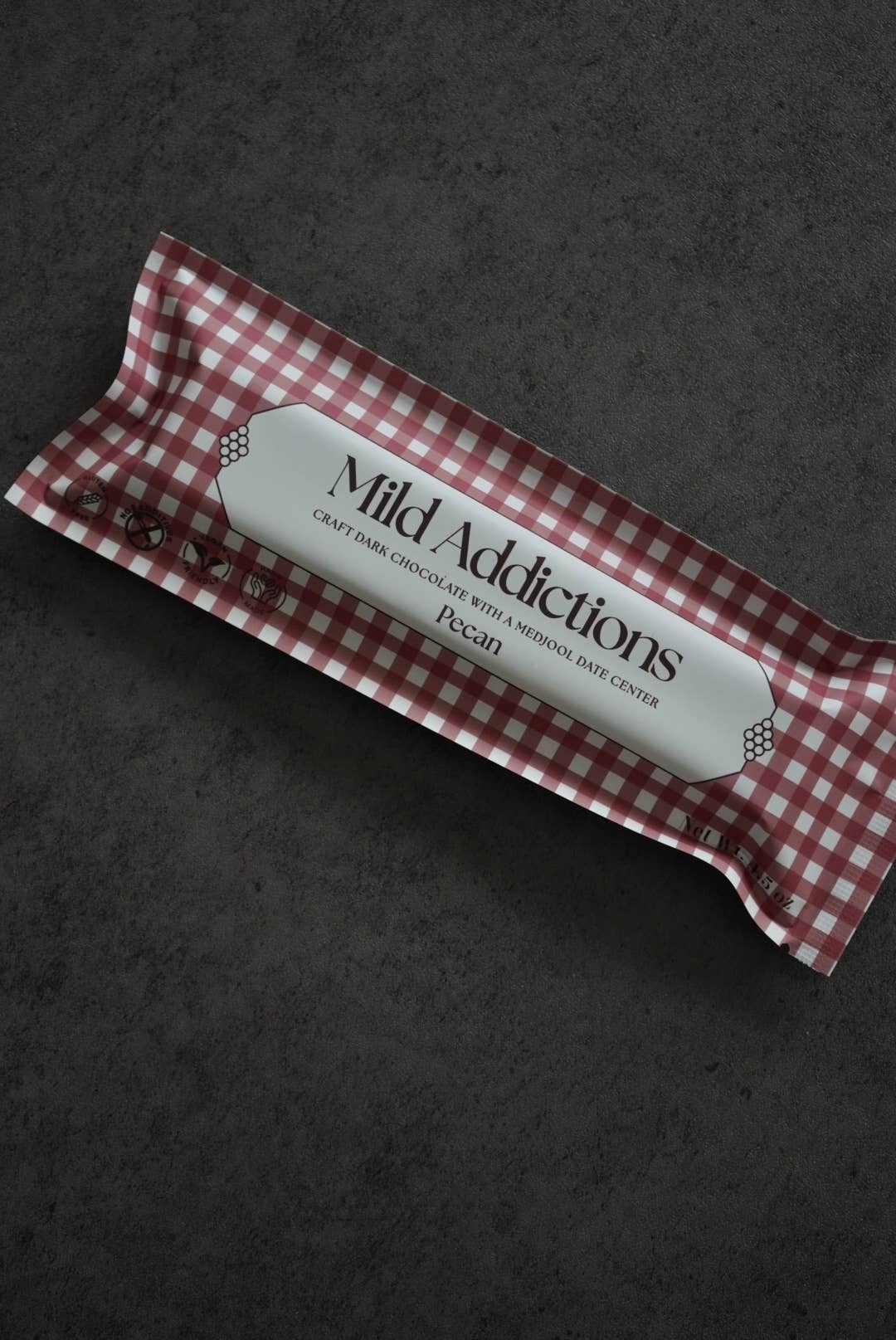 Dark Chocolate Bar with Pecan & Medjool Date Center — 4.5oz